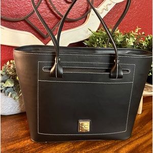Dooney & Bourke Slip Tote Purse - NEVER BEEN USED